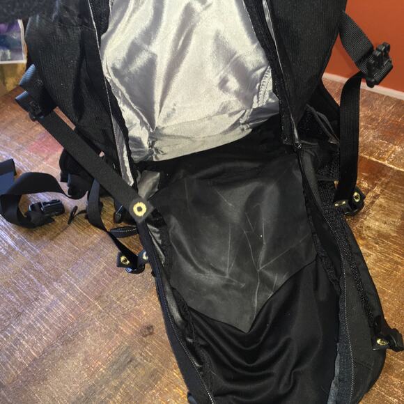 Camelbak Alpine Explorer Backpack 30L Black Survival Bag Hiking w/ 2 Bladders - Picture 13 of 16